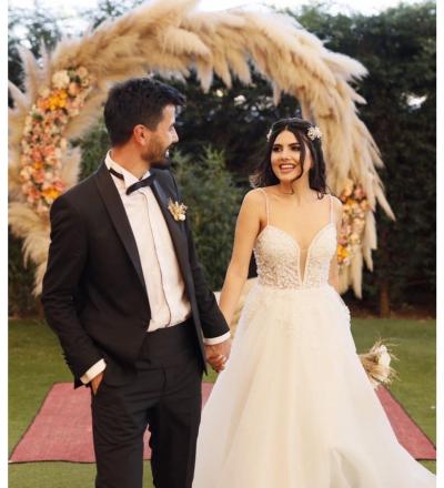 Kedi Kulağı Kristal Taş İşlemeli A kesim Gelinlik 